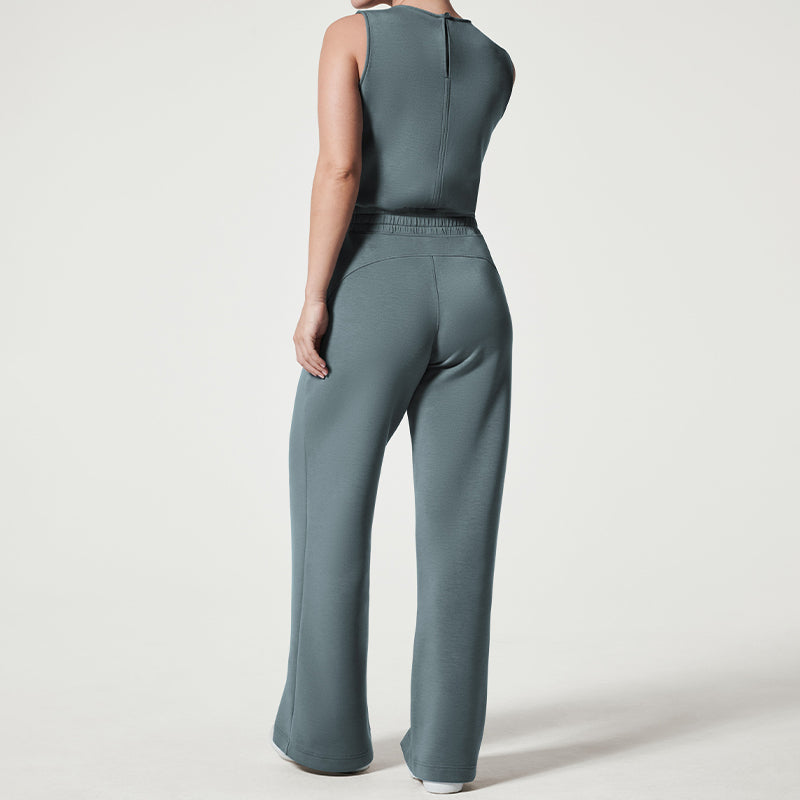 Mono Elegante y cómodo