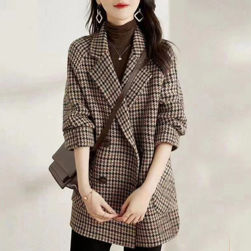 Bronwen | Chaqueta de invierno moderna y minimalista